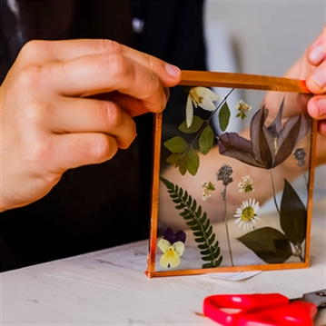 Wildflower and Stained Glass Decorations Workshop in Bristol