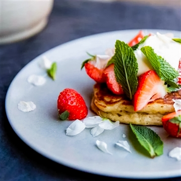 Pancakes and Cocktails. Your Bankside Day Date.