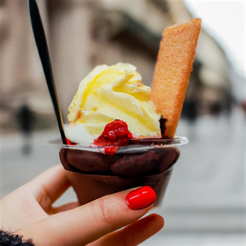 A Sweet Dessert Hunt in Central London for Two