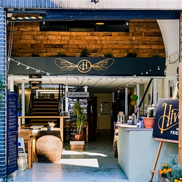 Brews & Bites: A Hoppy Journey Along the Bermondsey Beer Mile