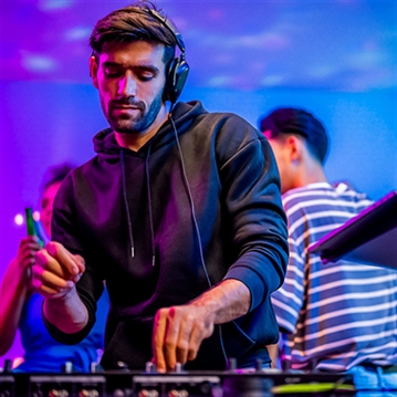 Be a DJ for a Day with Jules Jay