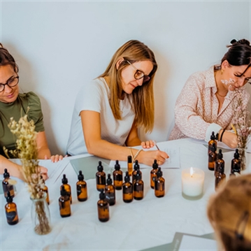 Natural Perfume & Scent Workshop, London