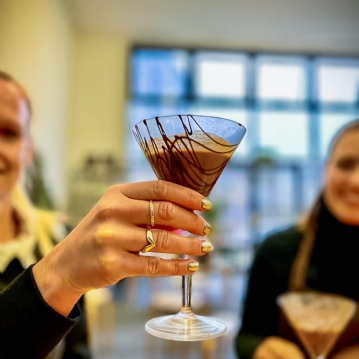 Luxury London Chocolate Making Workshop with Prosecco