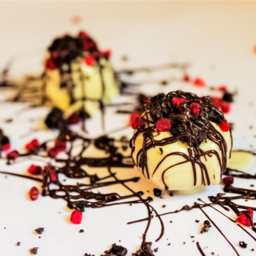 Luxury London Chocolate Making Workshop with Prosecco