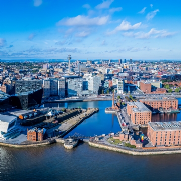 Liverpool John Lennon Airport Flying Lessons