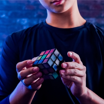The Official Rubik's Thermochromic Phantom