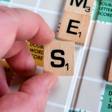 Scrabble Tin - Retro Edition