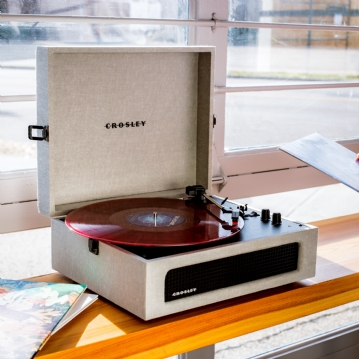 Crosley Voyager Portable Retro Turntables