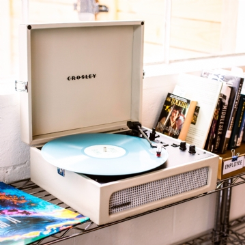 Crosley Voyager Portable Retro Turntables