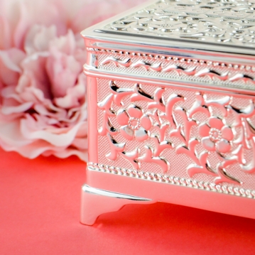 Silver online jewellry box