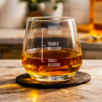 measures personalised whiskey glass