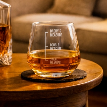 measures personalised whiskey glass