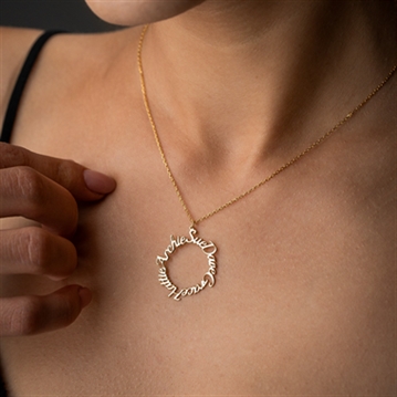 Personalised Circle Family Name Necklace