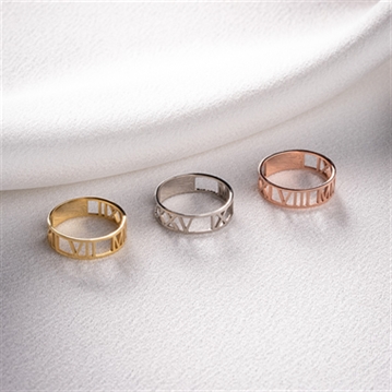 Personalised Roman Numeral Ring
