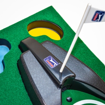 PGA Tour 6ft Auto Golf Putting Mat