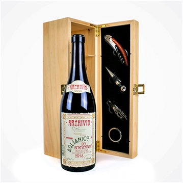 Wine & Accessories Gift Box