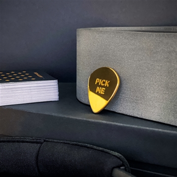 Pick Me - Gold Guitar Plectrum