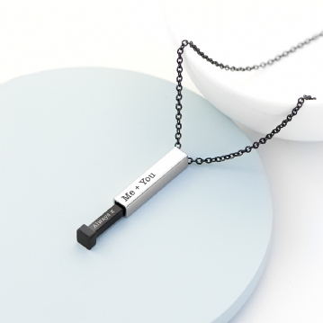 Personalised chain discount men