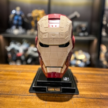 Marvel Studios Iron Man Helmet 3D Puzzle