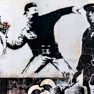 Banksy - Follow Your Dreams 1000pc Puzzle