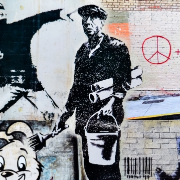 Banksy - Follow Your Dreams 1000pc Puzzle