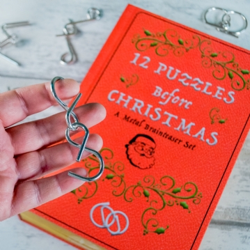 12 Puzzles Before Christmas Advent Calendar