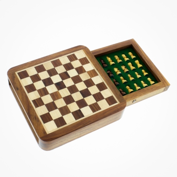 Harvey Makin Magnetic Chess Board with Drawer