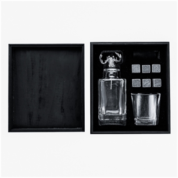 Whisky Stag Decanter, Glass & Cooling Stones Set
