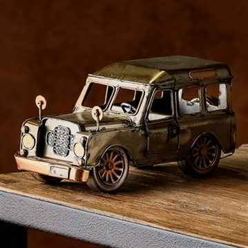 Harvey Makin Decorative 4 x 4 Metal Ornament