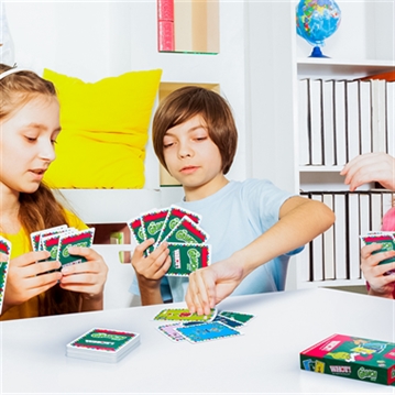 The Grinch WHOT! Card Game