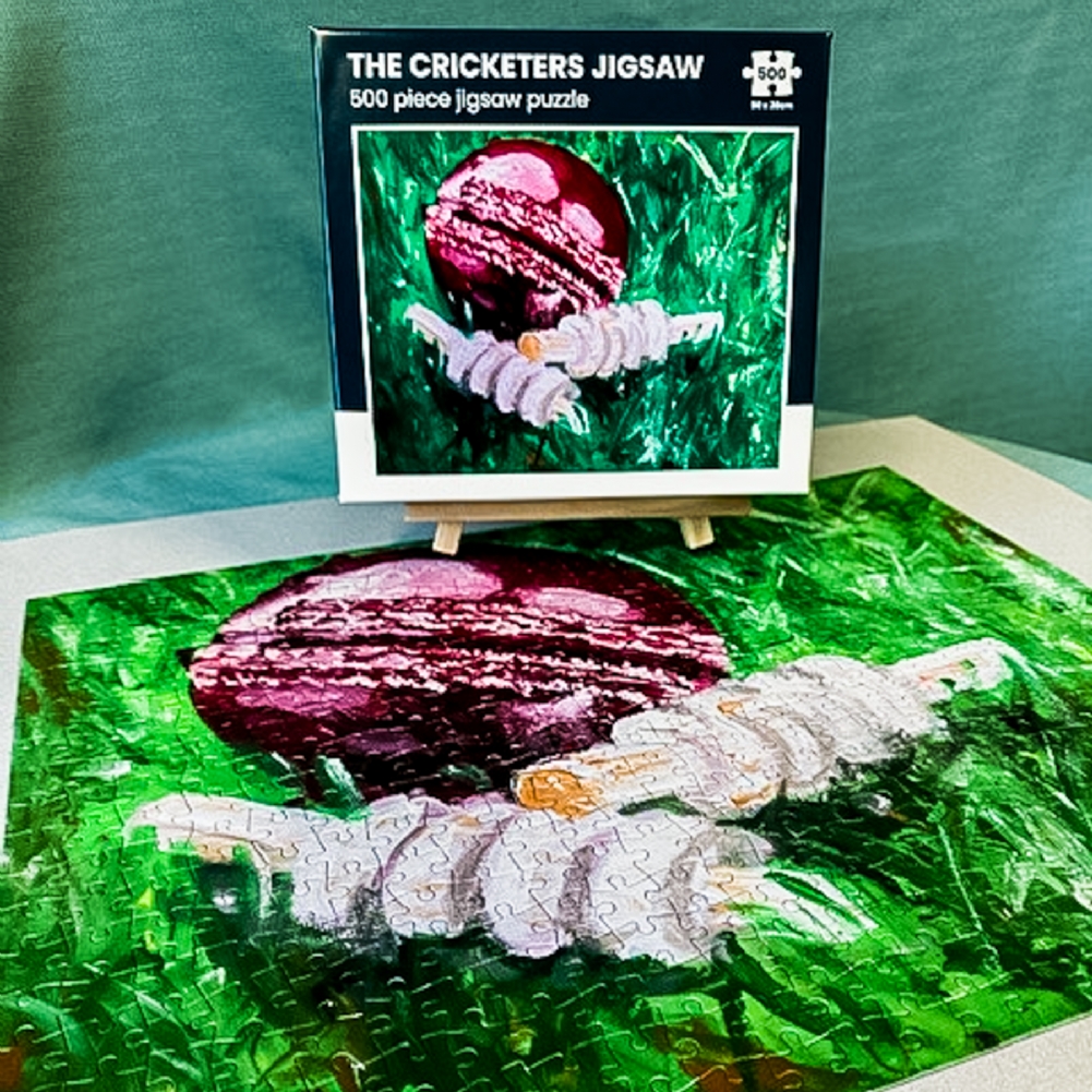 13Square Cricket Ball And Bails 500 Piece Jigsaw Puzzle