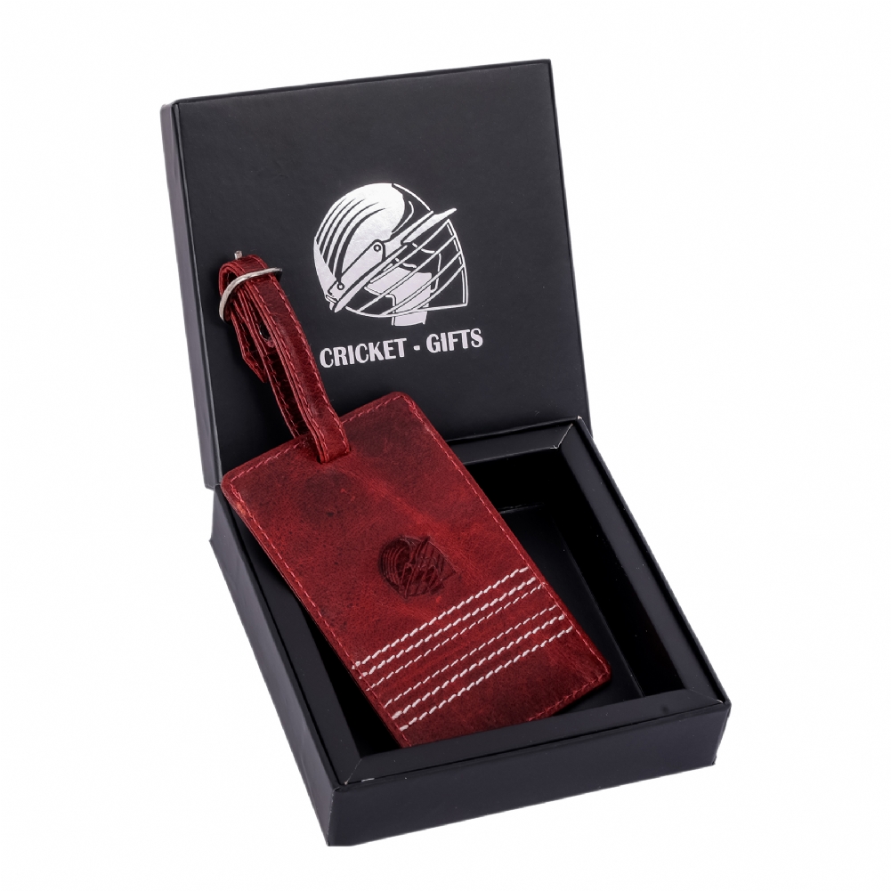13Square Red/White Buffalo Leather Cricket Luggage Tag