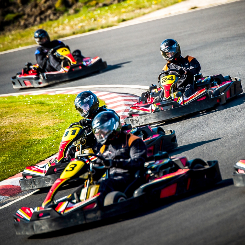Activity Superstore Open Sprint Race For One At Three Sisters Circuit