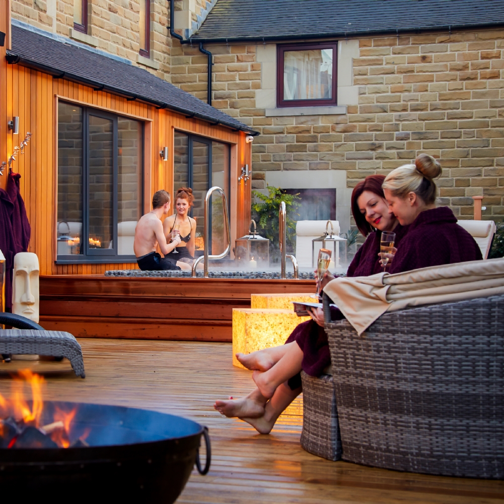 Activity Superstore Twilight Spa For Two At The Three Horseshoes Inn & Spa