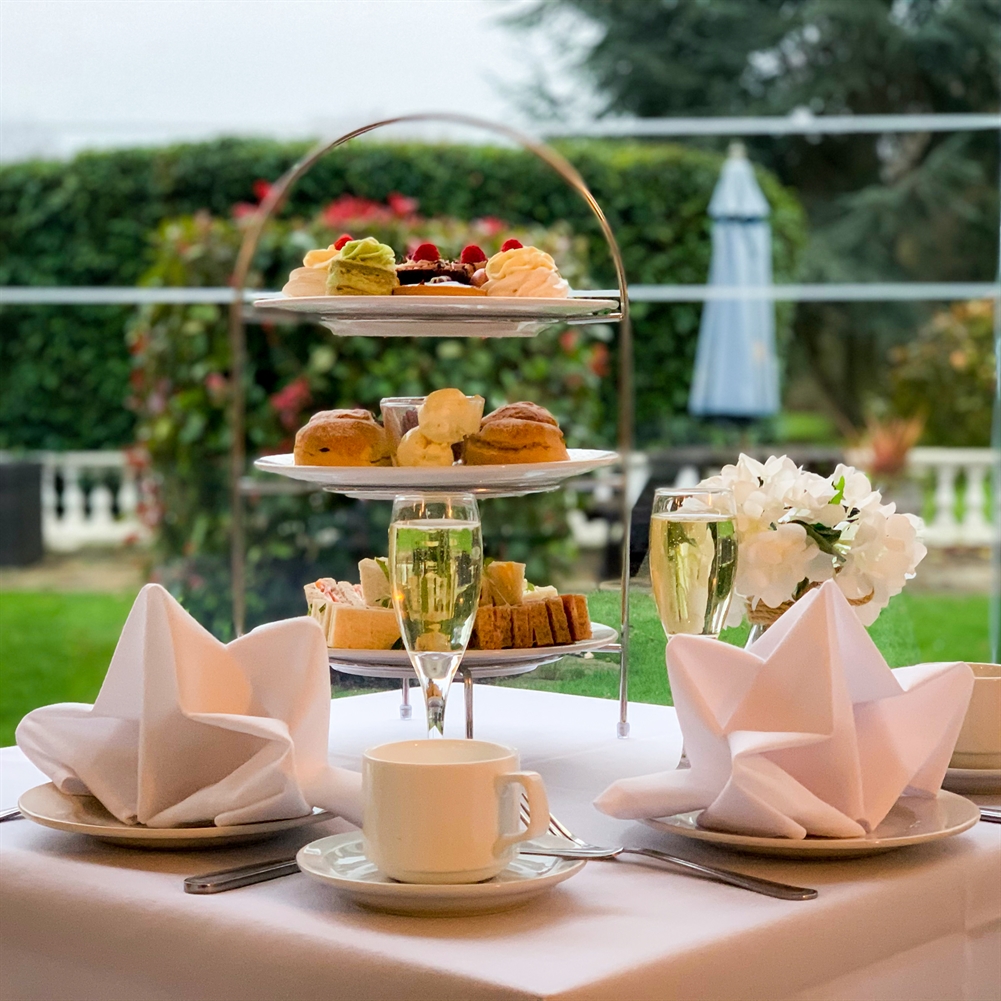 Activity Superstore Heavenly Pamper Day With Treatments And Afternoon Tea For Two At Manor Of Groves