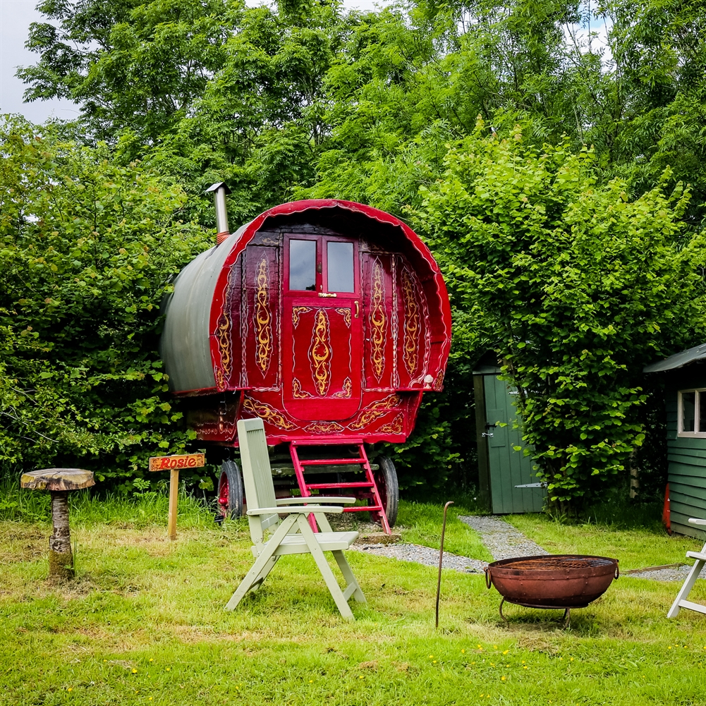 Activity Superstore Overnight Stay In A Wagon Or Gypsy Caravan