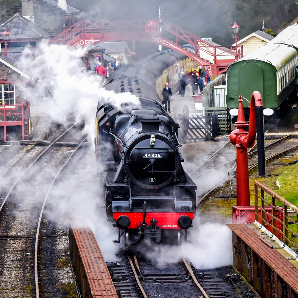 Activity Superstore Golden Family Steam Train Experience