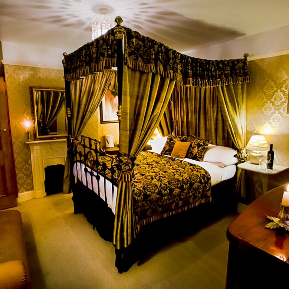 Activity Superstore Boutique Hotels And Deluxe B&B Break For Two