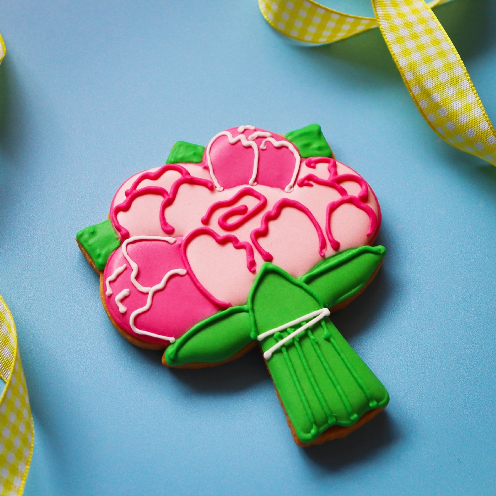 Biscuiteers "Bouquet Of Flowers" Hand-Iced Letterbox Biscuit