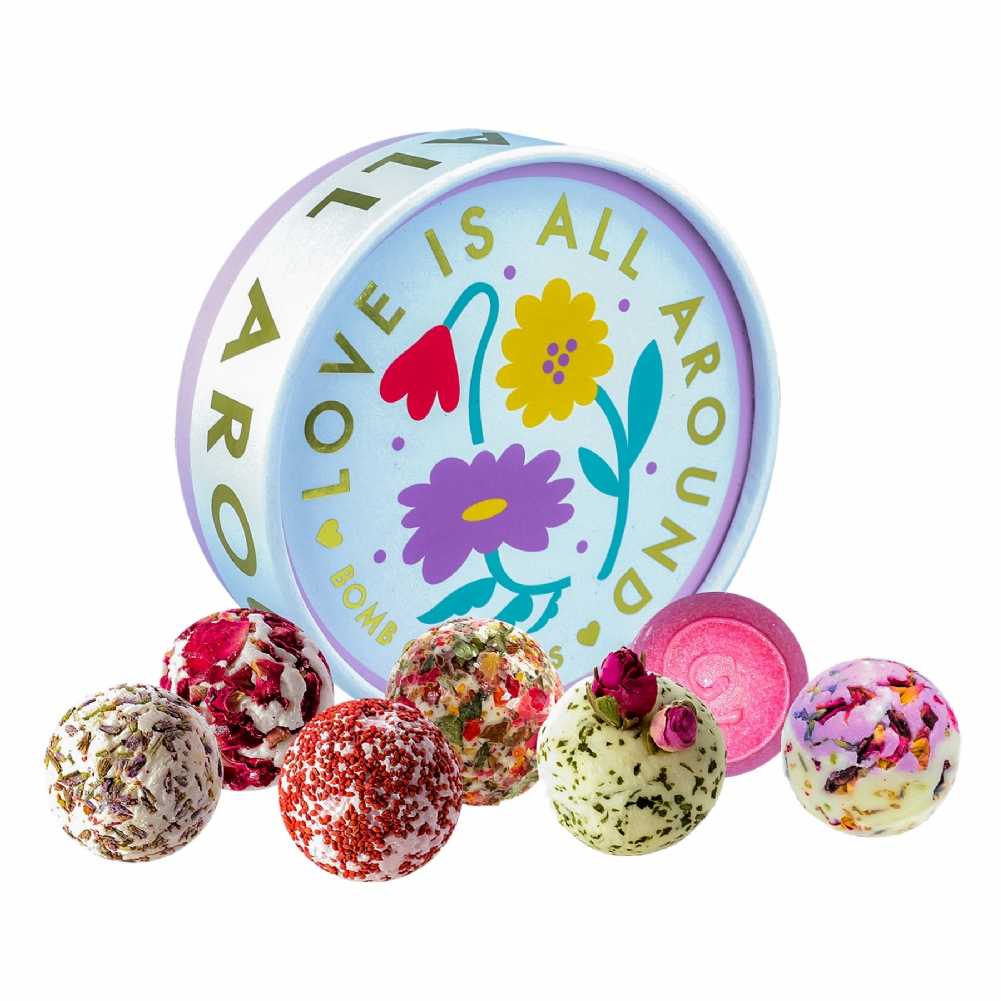 Bomb Cosmetics Lavender Love Is All Around Creamer Gift Set