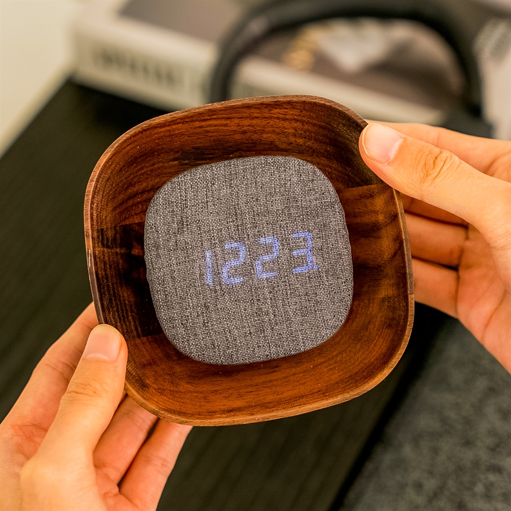 Gingko Electronics Light/White Lumos Clocks (Square - Walnut)