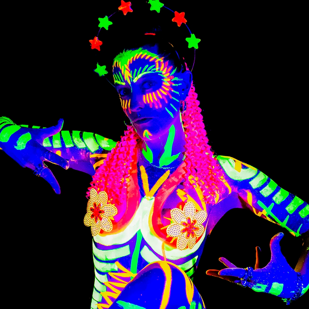 Indytute Black/Light Naked Neon Life Drawing