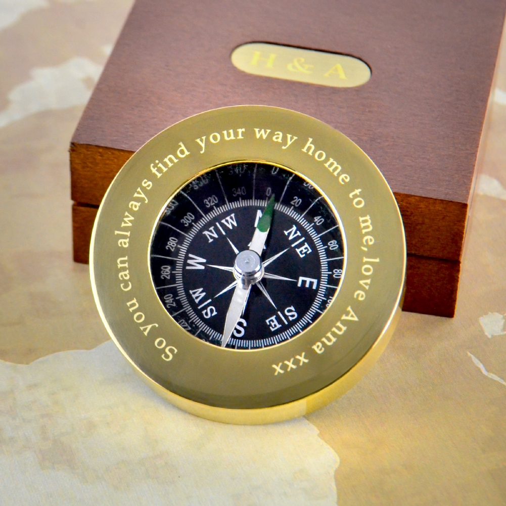 Treat Gifts (Opazlight) Black/Green Personalised Brass Travellers Compass With Wooden Box